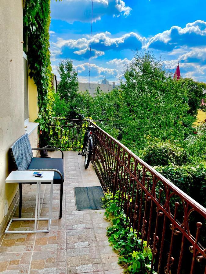 Hostel Rooms Дебрецен Екстериор снимка