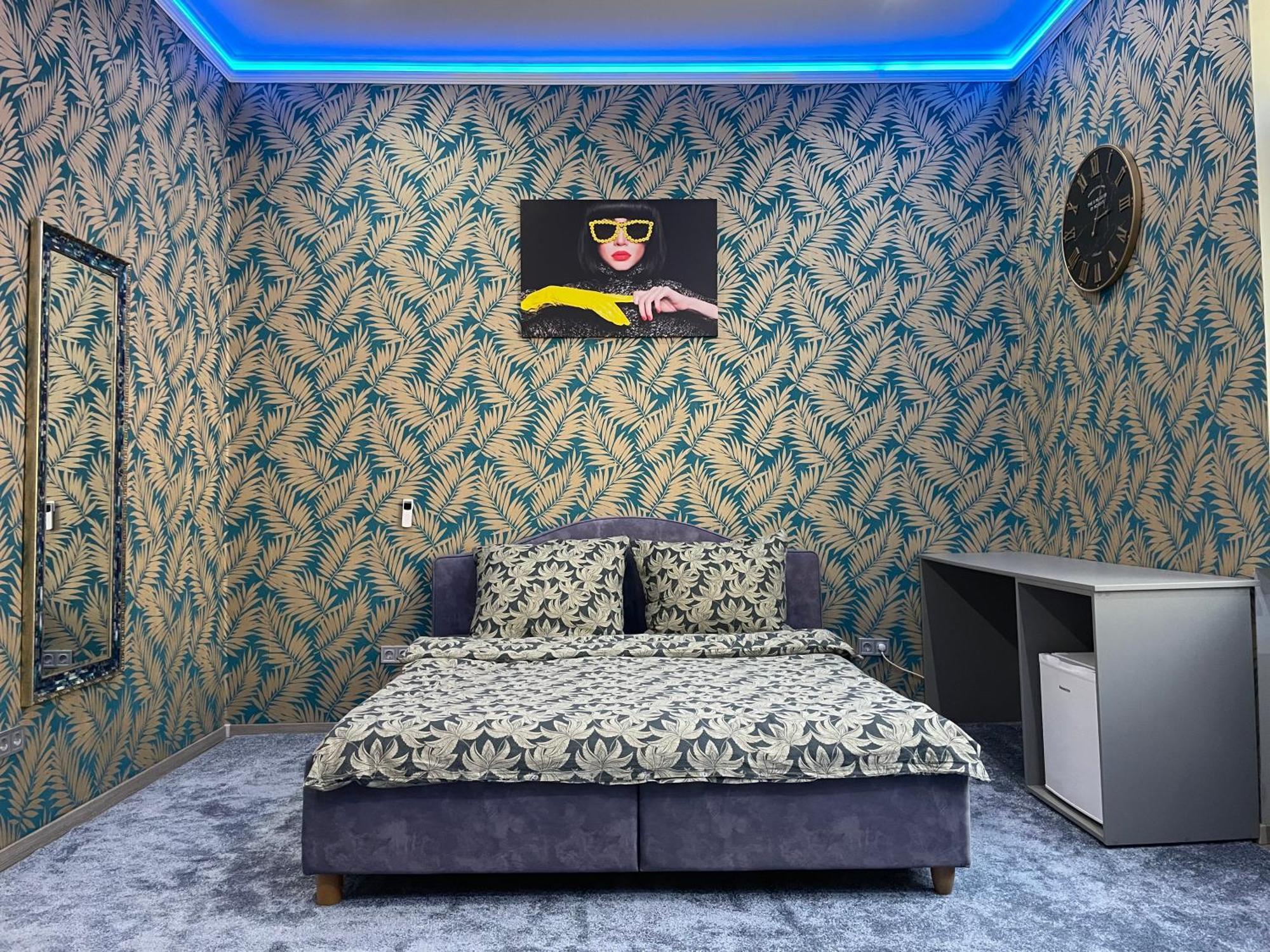 Hostel Rooms Дебрецен Екстериор снимка